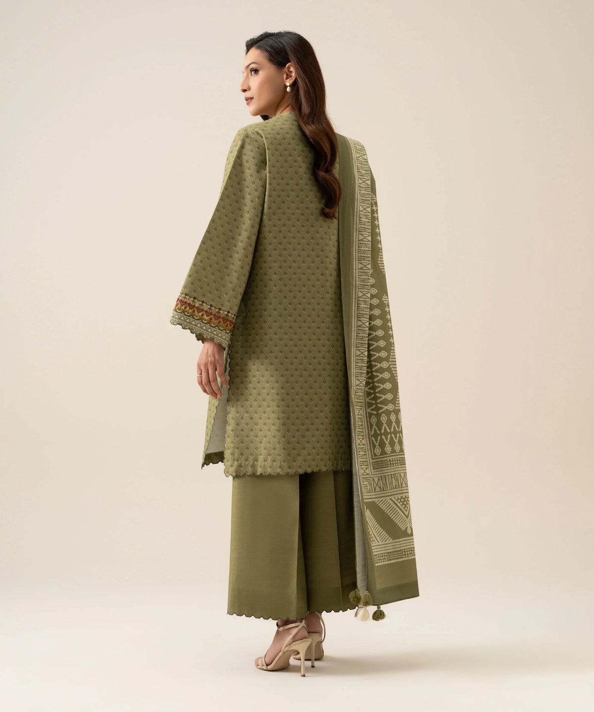 3 PIECE - EMBROIDERED LIGHT KHADDAR SUIT